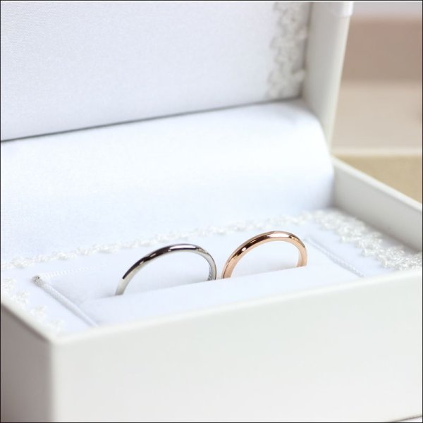 画像4: ステンレス 指輪 アンジェリーク 天使の輪 鏡面 シルバー   金属アレルギー対応 アクセサリー 刻印 名入れ 錆びないリング 記念日のクリスマスプレゼントにも人気  / ジーラブ