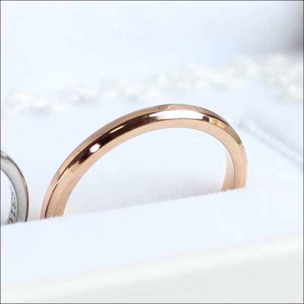 画像2: アンジェリーク・ピンクゴールド Angelique ring PinkGoldステンレス 指輪 刻印 名入れ 錆びないリング   プレゼントにもおすすめ