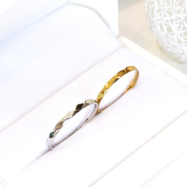 画像4: ステンレス 指輪 リヤン Lien フランス語で「絆」サージカルペアリング 2本価格 金属アレルギー対応 ブライダル 結婚 金属アレルギー対応 アクセサリー 刻印無料ギフト用にも人気 / ジーラブ