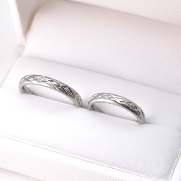 画像5: ステンレス 指輪 定番キルティングデザイン アラン Arainn サージカルリング ペアリング 2本 価格 金属アレルギー対応 316L  普段使いしやすい アクセサリー お祝い 結婚 ギフト用にも人気 / ジーラブ