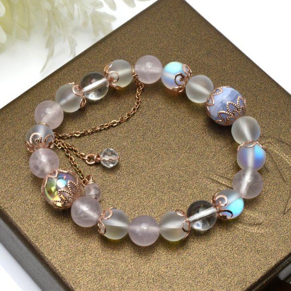 画像10: パワーストーン チェーンチャームが可愛い 天然石ブレスレット アクアオーラ ブルーレース ローズクォーツ 水晶 選べる エンド 誕生石 アクアマリン 水晶 エメラルド / オプションで刻印できるプレート付誕生石チャーム / レディース MAHALO【M_08】