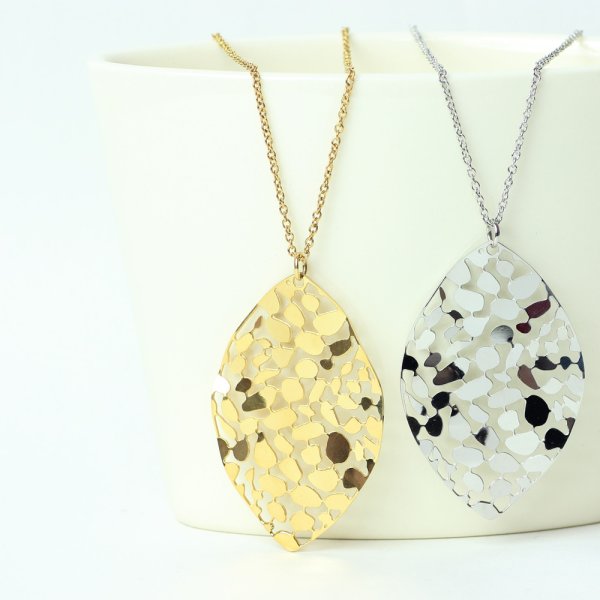 画像4: リーフ ステンレス イエローゴールド ネックレスVie N1260Yギフト用 / ジーラブ