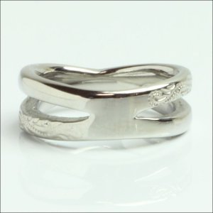 画像4: ハワイアン ジュエリー ピンキーリング 【 愛しいmilimili ミリミリ 】マイレ スクロール カレイキニ指輪 金アレ対応 刻印無料 シングル ギフトにも人気 / ジーラブ (4)