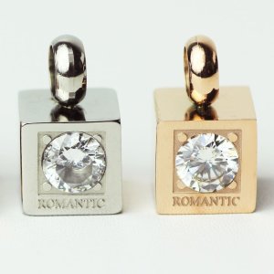 画像6: ジルコニア キューブ ペア ペンダントトップ ステンレス ギフト用 / ジーラブ (6)