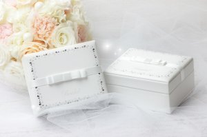 画像19: ステンレス 指輪 天然ダイヤモンド シンプルライン リング ＆ブライダルケース付き la rue（ラ・ルー） ペアリング【ダイヤモンド品質保証付】ギフト用にも人気 / ジーラブ (19)