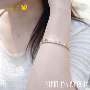 画像5: サージカルステンレス バングル 6ミリ幅 シューティングスターバングル 普段使いしやすい アクセサリー お祝い グリッター キラキラ ギフト用 / ジーラブ (5)