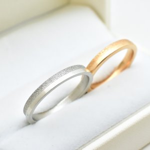 画像3: ステンレス 指輪 アブニール Avenir 未来 サージカルリング シルバー  刻印 名入れ 錆びないリング 誕生日クリスマスプレゼント 記念日 高品質 お祝い 金属アレルギー対応 316L つけっぱなしOK グリッターギフト用にも人気 / ジーラブ (3)