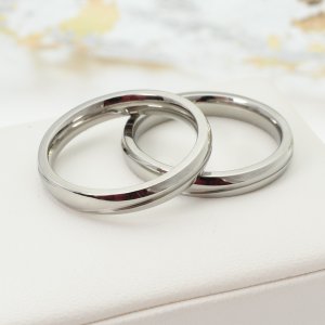 画像2: ステンレス 指輪 ゼフィール 石無 シンプル そよ風のペアリング サージカルペアリング 2本 価格 20代 30代 40代 50代 記念日のプレゼントにも人気  / ジーラブ (2)