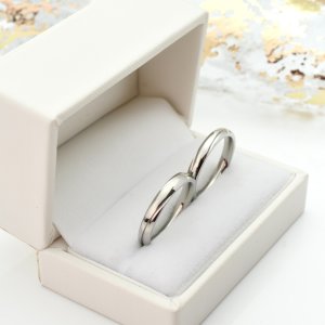 画像4: ステンレス 指輪 ゼフィール 石無 シンプル そよ風のペアリング サージカルペアリング 2本 価格 20代 30代 40代 50代 記念日のプレゼントにも人気  / ジーラブ (4)