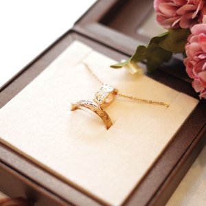 画像2: ハワイアン リングホルダー ペンダント ピンクゴールド 指輪をネックレスに通す クリッカー ステンレス 便利 パーツ アクセサリー aab_gpss843ギフト用 / ジーラブ (2)