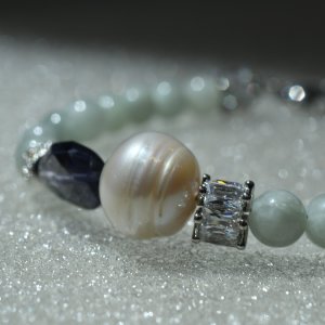 画像15: 天然石 幸せを感じる ブレスレット 翡翠 パール アイオライト ヘマタイト 「繁栄」「純粋」「健康」「長寿」「富」「無垢」「円満」オリジナル 1点物 高品質/ 脱着式誕生石プレートチャーム 刻印可能 / 【M_16】 MAHALO ジーラブ (15)