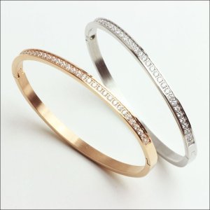 画像3: ステンレス バングル ピンクゴールド / 4ミリ幅 オーバル キュービックジルコニア ハーフエタニティ バングル 誕生日クリスマスプレゼント 記念日 高品質 お祝い ギフト用 / ジーラブ (3)