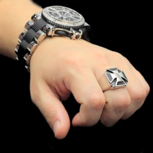 画像6: ステンレス 指輪 アイアン クロス / 勲章 の 紋章 リング / 316L /   金属アレルギー対応 アクセサリー 錆びない ボリュームリングギフト用にも人気 / ジーラブ (6)