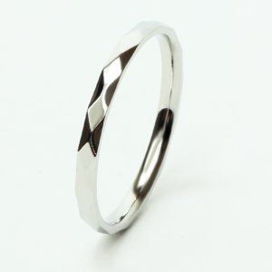画像4: ステンレス 指輪 リヤン Lien フランス語で 絆シルバー リング  金属アレルギー対応 アクセサリー 錆びないリング 20代 30代 40代 50代 記念日のクリスマスプレゼントにも人気  / ジーラブ (4)