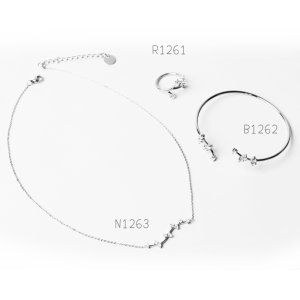 画像8: ステンレス 指輪 Twig with flower リング キュービックジルコニア 9石  金属アレルギー対応 アクセサリー 錆びないリング Vie ヴィー R1261記念日のクリスマスプレゼントにも人気  / ジーラブ (8)