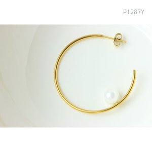 画像2: パール フープ ステンレス イエローゴールド ノンアレルギー ピアス Vie P1287Yギフト用 / ジーラブ (2)